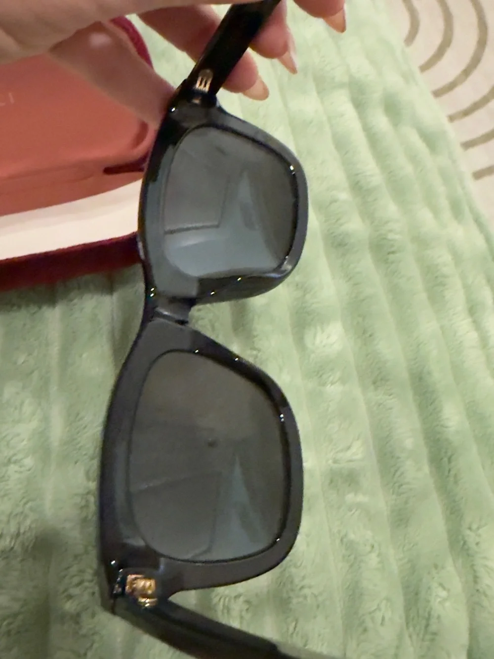Gucci Black Square Oversized Sunglasses with Dark Lenses GG0326S 001 EUC